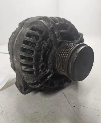 Volvo V70 Generator/alternator 30658085