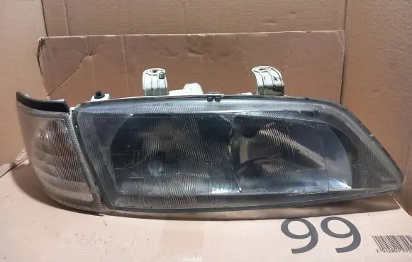 Nissan Primera Headlight/headlamp 203649B