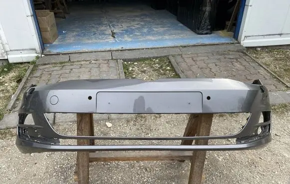 Volkswagen Golf VII Front bumper 5G0807221