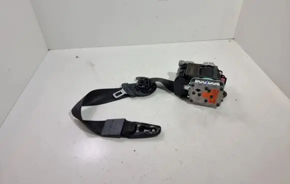 Audi A6 S6 C7 4G Front seatbelt 4G8857706D
