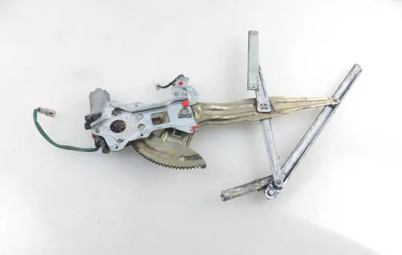 Mitsubishi Pajero Front door window regulator with motor 0621006534