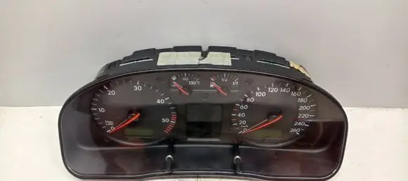 Volkswagen PASSAT B5 Speedometer (instrument cluster) 3B0920822AX 110208961015