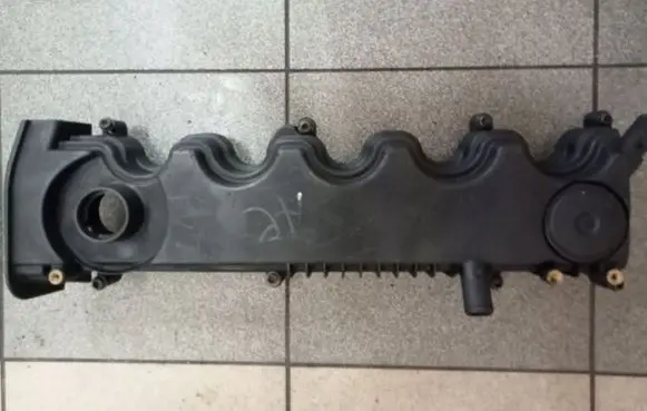 Alfa Romeo 156 Rocker cam cover 46556441