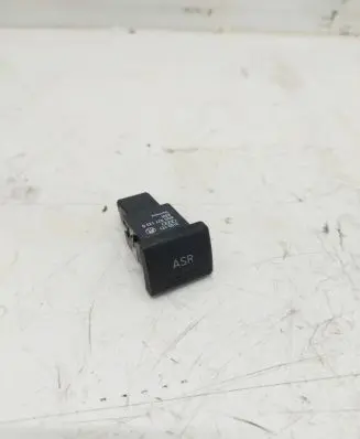 Traction control (ASR) switch