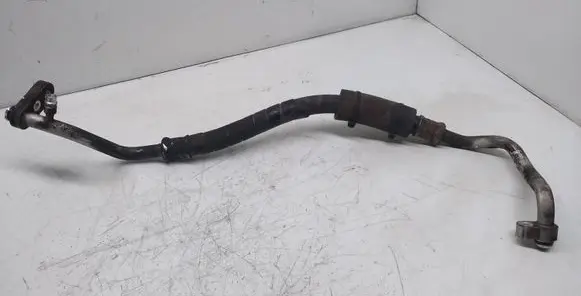 Air conditioning (A/C) pipe/hose