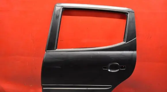 Peugeot 207 CC Rear door