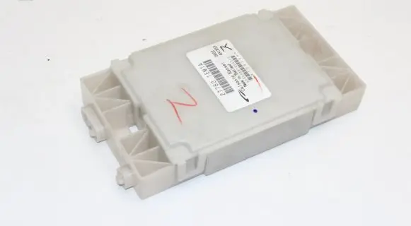 Nissan 370Z Climate control unit 277601EM1A