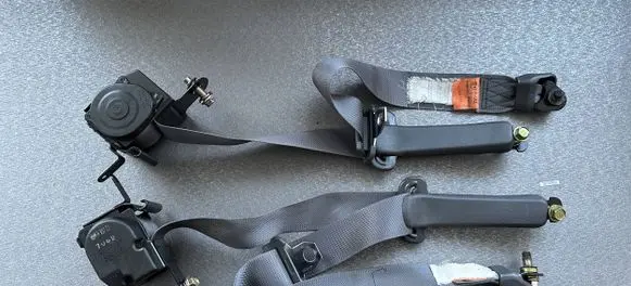 Nissan Terrano Rear seatbelt 8884065G15