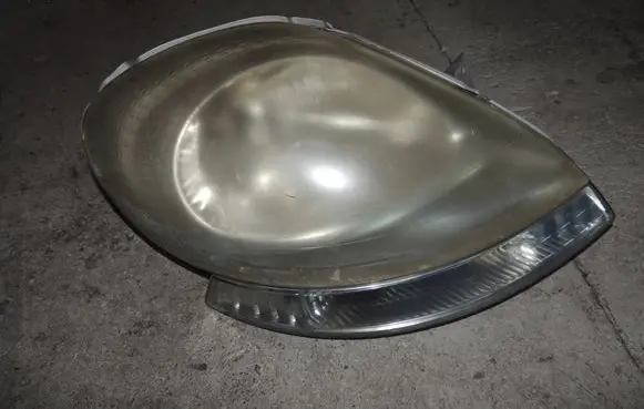 Opel Vivaro Headlight/headlamp 7700311372 89308700 91165720