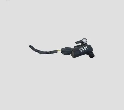 Volvo C30 Windscreen/windshield washer pump 1S7117K624FE