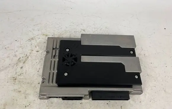 Audi A8 S8 D4 4H Sound amplifier 4H0035465B