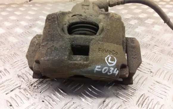 Land Rover Evoque I Front brake caliper