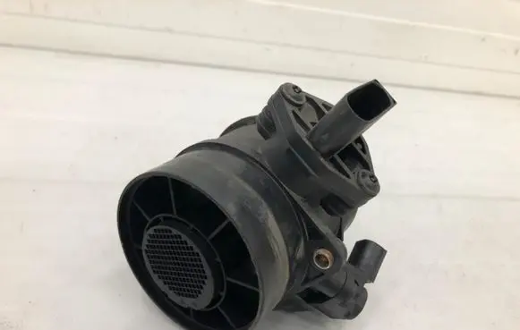 Mercedes-Benz C W204 Mass air flow meter A6460940048 A646094004880