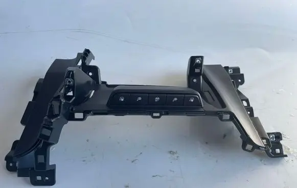 KIA Sportage Dashboard center trim panel 847601000