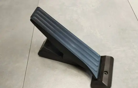 BMW X6 E71 Accelerator throttle pedal 6852644