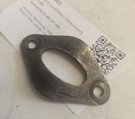 Audi A6 S6 C5 4B Fuel Injector clamp holder 