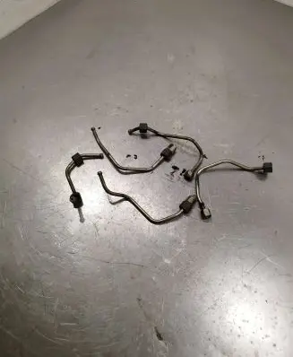 Peugeot 308 Fuel injector supply line/pipe 