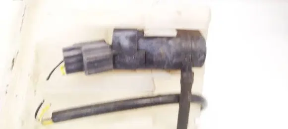 Volvo S60 Windscreen/windshield washer pump