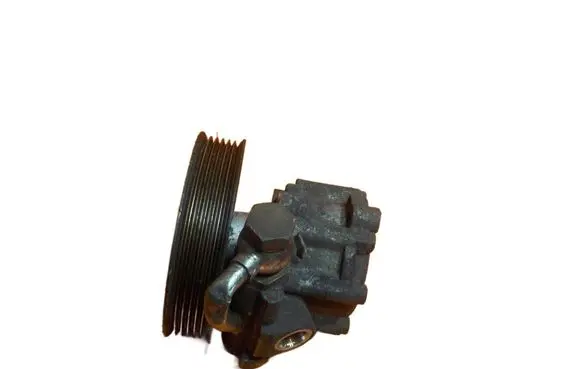 Alfa Romeo Giulietta Power steering pump 00518523200
