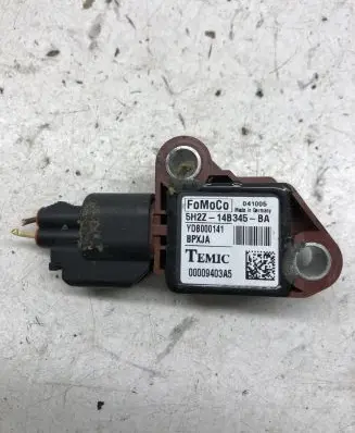 Land Rover Discovery 3 - LR3 Airbag deployment crash/impact sensor 5H2Z14B345BA YDB000141