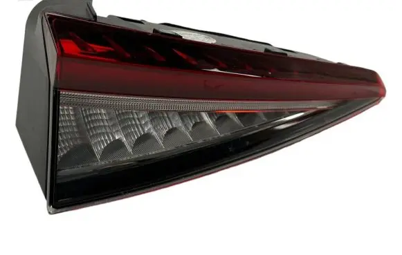 Skoda Enyaq iV Rear/tail lights 5LG945307B