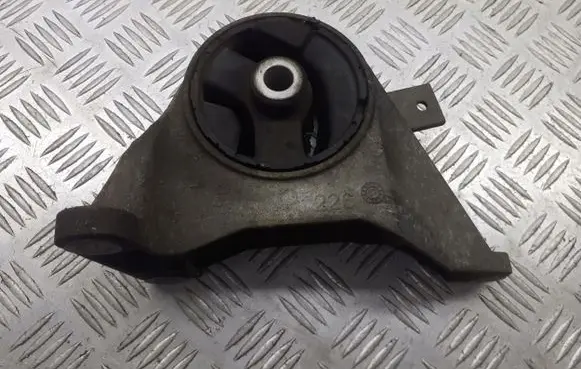 Opel Signum Engine mount vacuum valve V04636