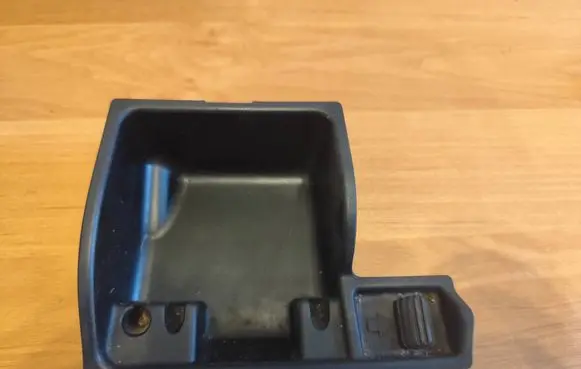 Mercedes-Benz E W211 Car ashtray A2118100028