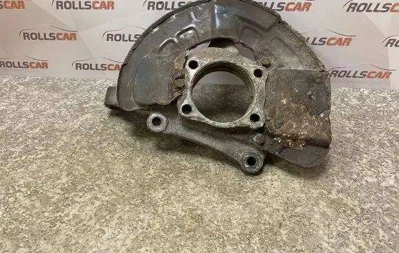 Volvo S60 Front wheel hub spindle knuckle