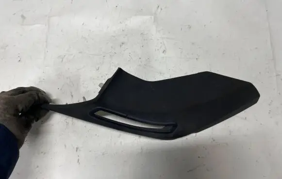 BMW 7 F01 F02 F03 F04 (C) pillar trim 9112712