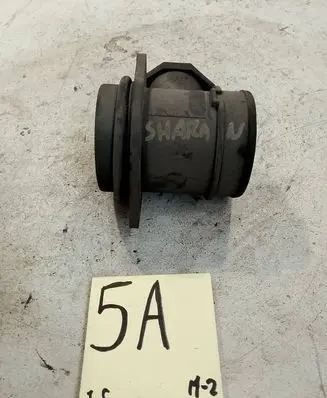 Volkswagen Sharan Mass air flow meter 0281002757