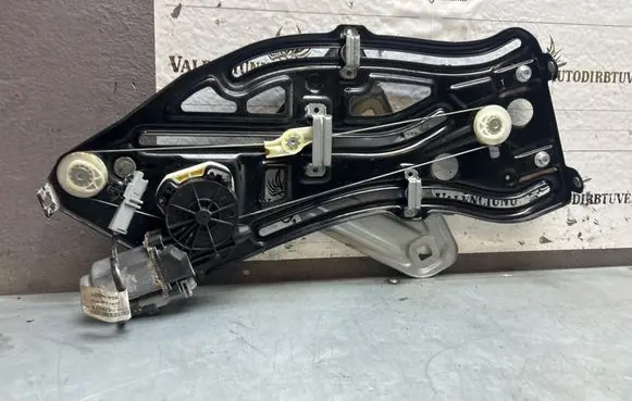 Peugeot 207 CC Rear door window regulator with motor 400974C 0974 12104110