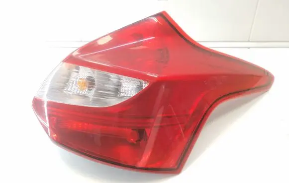 Ford Focus Rear/tail lights BM5113404BL