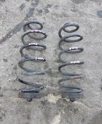 Audi A4 S4 B8 8K Rear coil spring