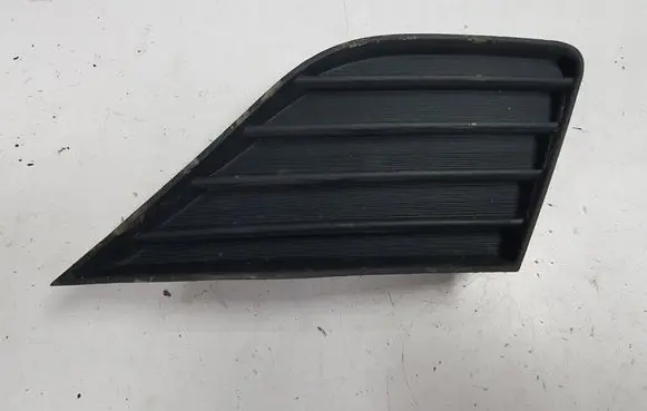 Toyota Avensis T270 Front bumper lower grill 5312705010IAUTOPI 5312705010