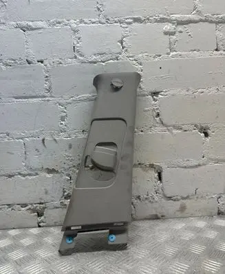 Hyundai i30 (B) pillar trim (top) 858402r000