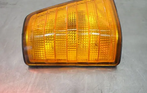 Mercedes-Benz T1 Front indicator light