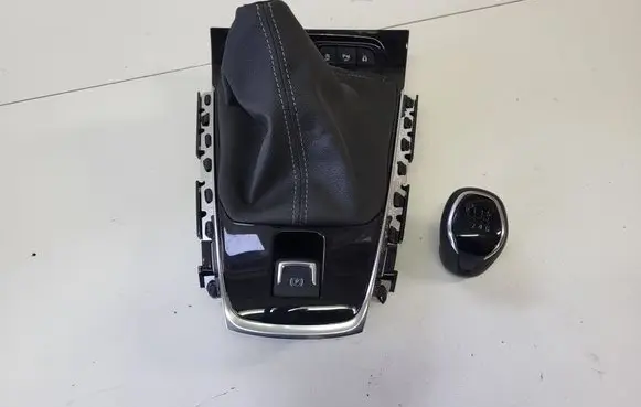 Opel Grandland X Gear lever shifter trim leather/knob YP00055677