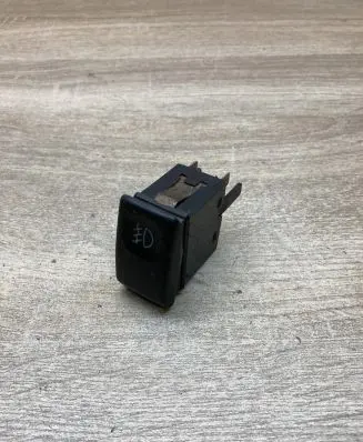 Volkswagen Golf III Fog light switch 191941535 03847800