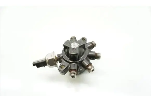 Ford Focus Fuel main line pipe 4M5Q-D280DA