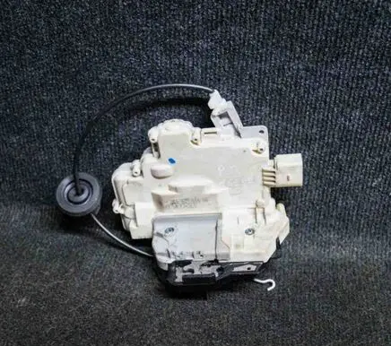 Front door lock
