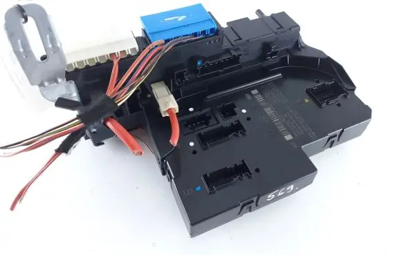 Mercedes-Benz E W212 Fuse module 2129005201 2129016600