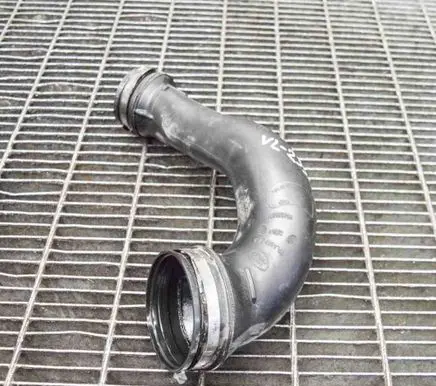 Land Rover Range Rover Sport L494 Intercooler hose/pipe FPLA9C619BD 1154325S01