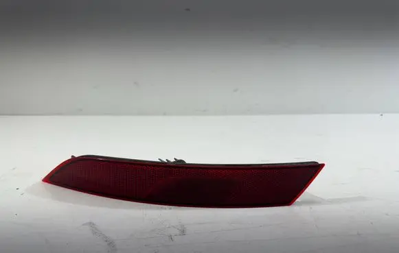 Polestar 2 Rear tail light reflector P31698096