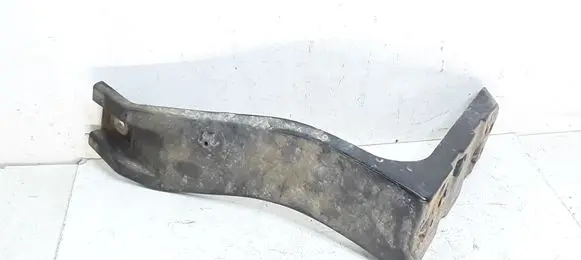 Audi A4 S4 B6 8E 8H Fender mounting bracket 8E0821137B