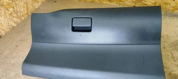 Toyota Auris 150 Glove box lid/cover 5555202100