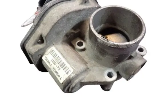Ford Focus C-MAX Throttle body valve VP2S6U-9E927-F