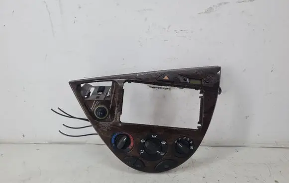 Ford Focus Climate control unit 98AB18C419