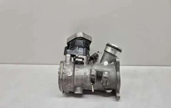 Mercedes-Benz C W203 EGR valve A6460900154