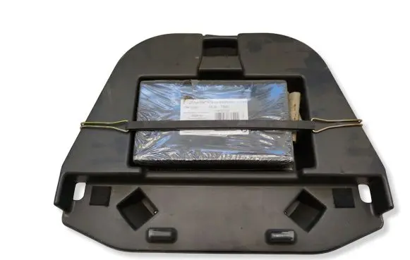 Volkswagen Lupo Spare wheel section trim 6X0863466E