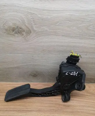 Renault Laguna II Accelerator throttle pedal PBTGF50 080626J0348